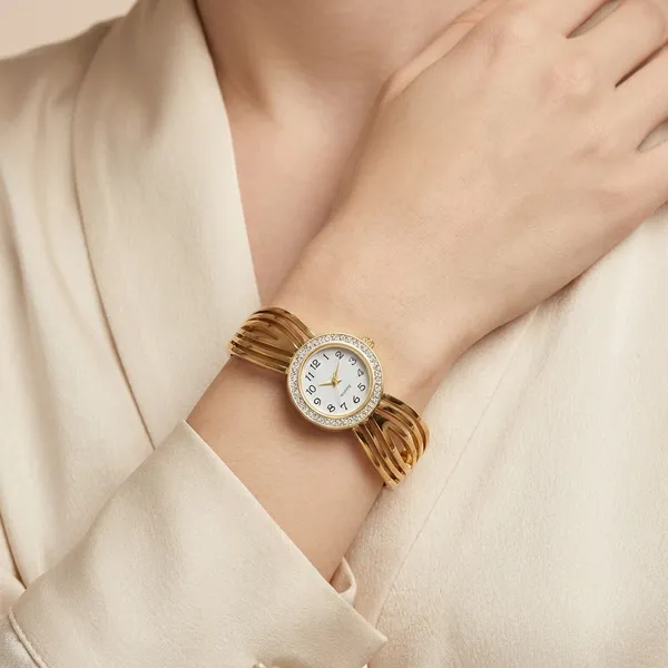 Elegant_Gold_Tone_Bangle_Watch_With_Crystal_Detailing_For_Women