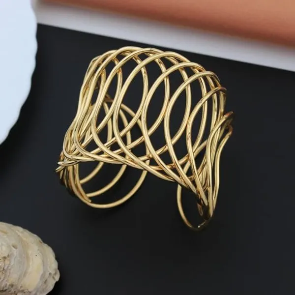 Gold_Plated_Hollow_Cuff_Bracelet_Open_Wave_Design_Statement_Bangle_For_Women