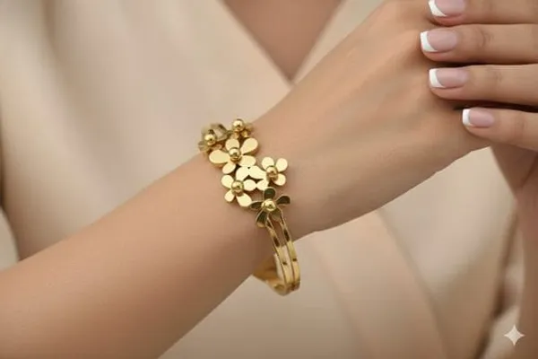 Gold_Toned_Floral_Bracelet_For_Women