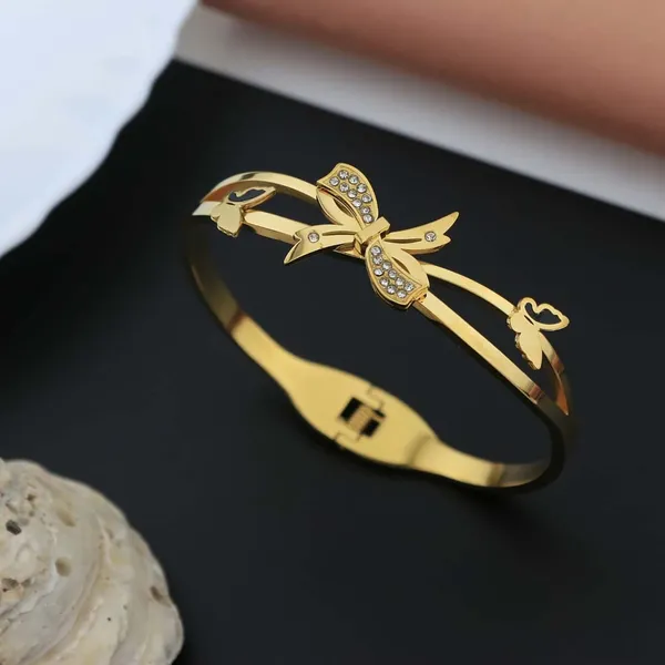 Elegant_Gold_Plated_Butterfly_Bracelet_With_Crystal_Accents_For_Women
