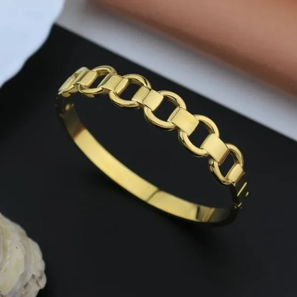 Gold_Chain_Link_Bracelet_For_Women