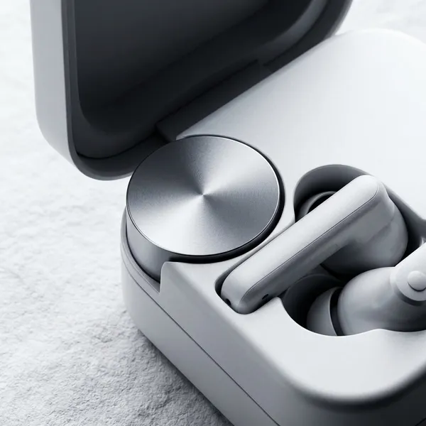 Silver_True_Wireless_Earbuds_With_Compact_Charging_Case