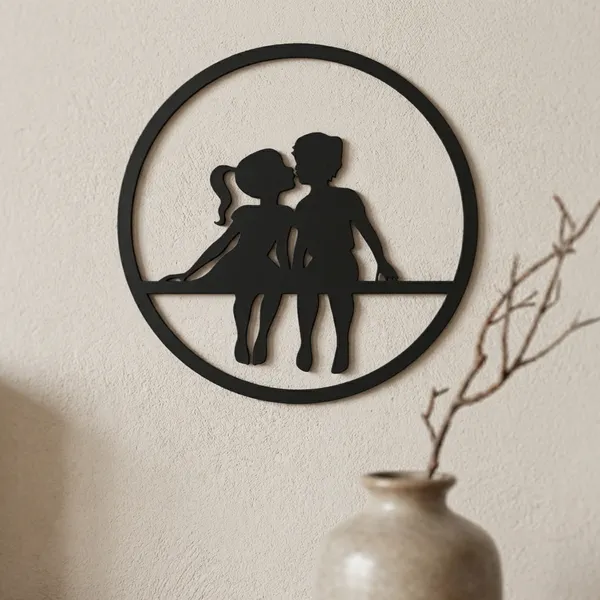 Silhouette_Kids_Kissing_Wall_Art_-_Circle_Frame_Metal_Wall_Decor