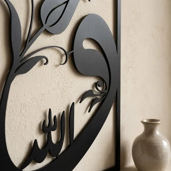 Elegant_Arabic_Calligraphy_Wall_Art_-_Alhamdulillah_With_Tulip_Design