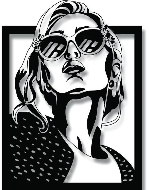 Stylish_Woman_Sunglasses_Metal_Wall_Art