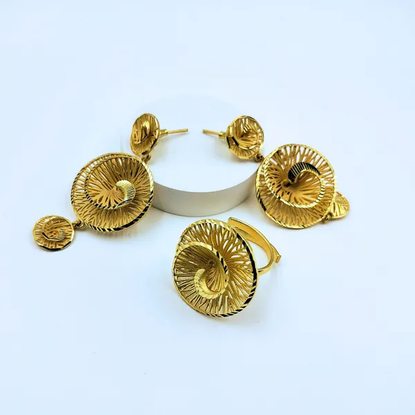 Gold_Neckless_Set_For_Women