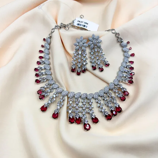 Pink_Ad_Neckless_Set_For_Women
