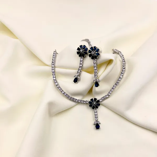 Dark_Blue_And_Silver_Ad_Neckless_Set_For_Women