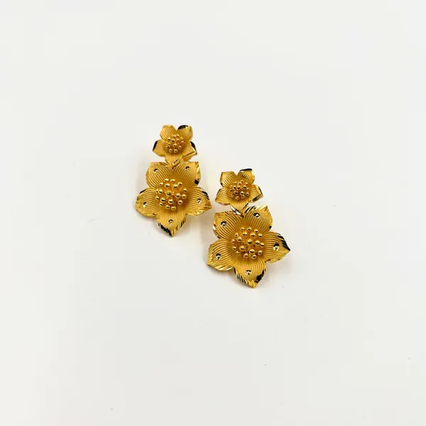Gold_Neckless_Set_For_Women