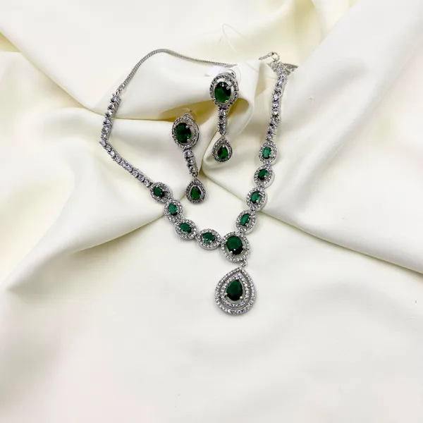 Green_And_Silver_Ad_Neckless_Set_For_Women