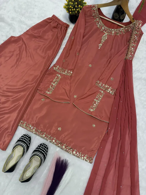 Rose_Pink_Embroidered_Silk_Salwar_Kameez_Suit_Set_With_Dupatta