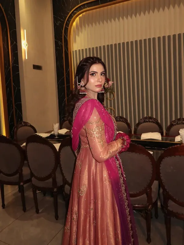 Peach_And_Magenta_Embroidered_Anarkali_Suit_Set_With_Dupatta