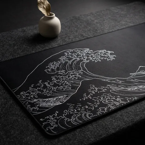 Black_Japanese_Wave_Art_Extended_Gaming_Mouse_Pad