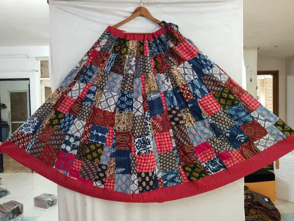 Red_Cotton_Premium_Skirt_For_Women