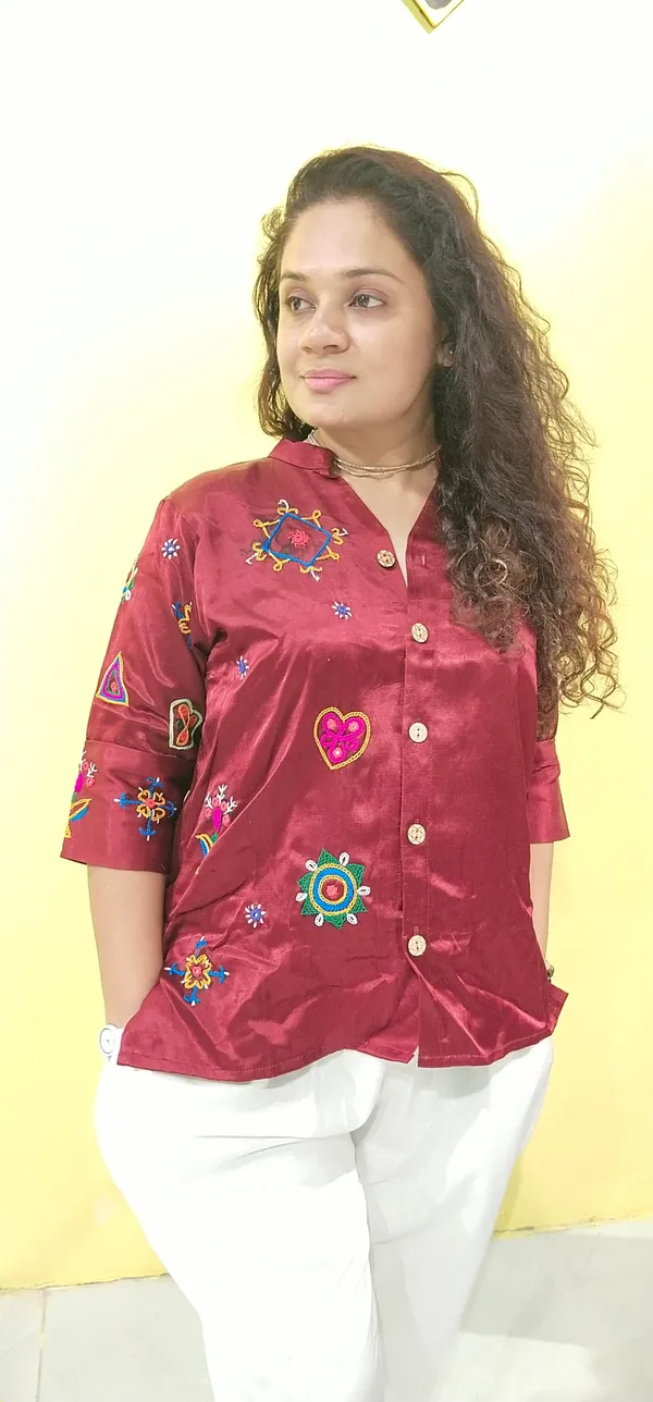 Maroon_Cotton_Premium_Shirt_For_Women