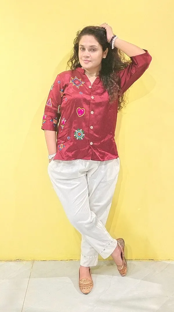 Maroon_Cotton_Premium_Shirt_For_Women
