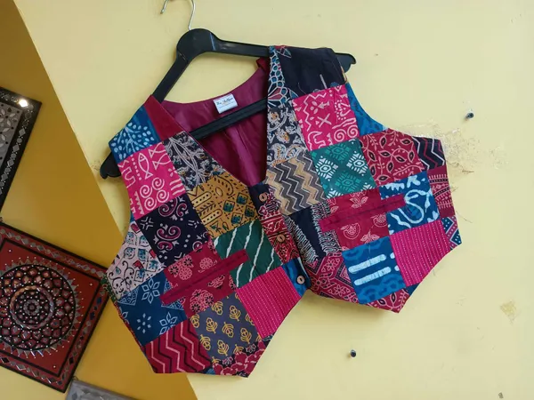 Multicolor_Cotton_Premium_Waistcoat_For_Women