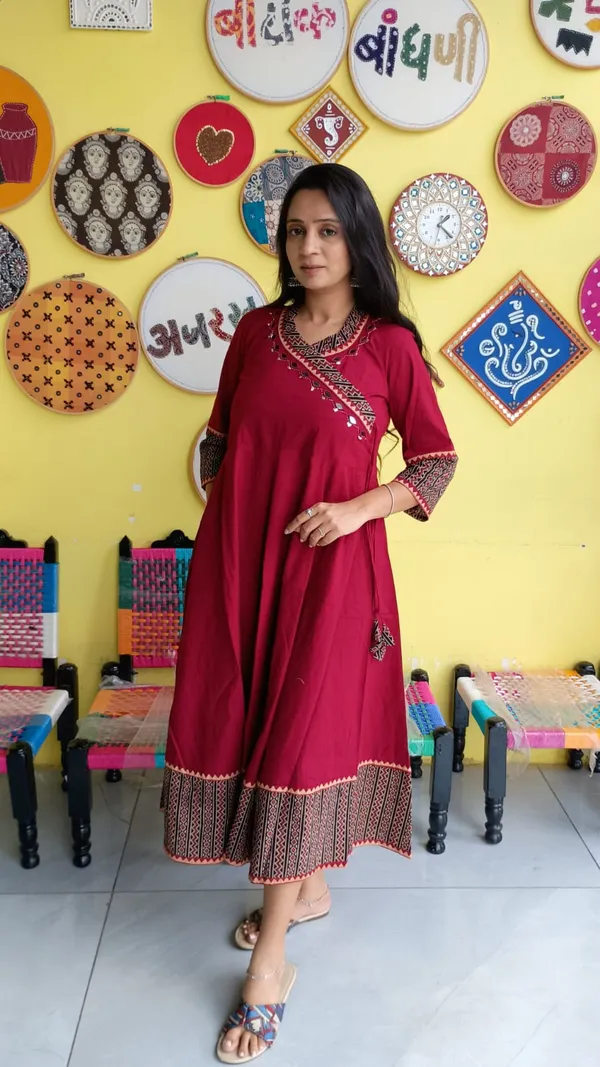 Red_Cotton_Premium_Kurti_For_Women
