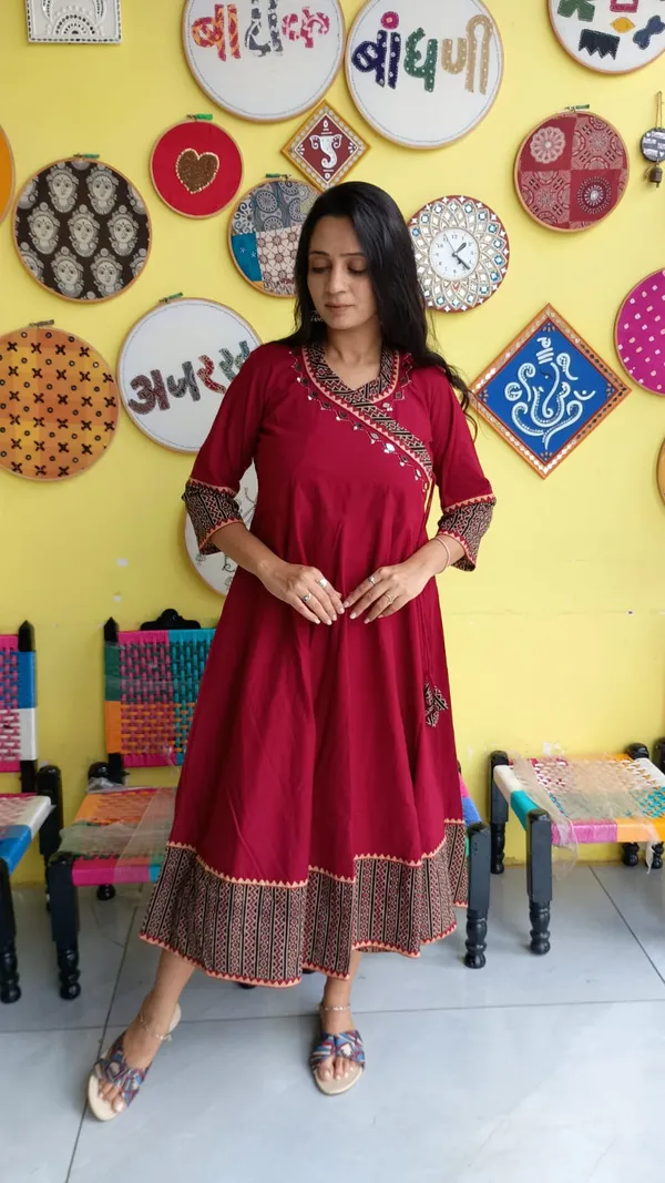 Red_Cotton_Premium_Kurti_For_Women