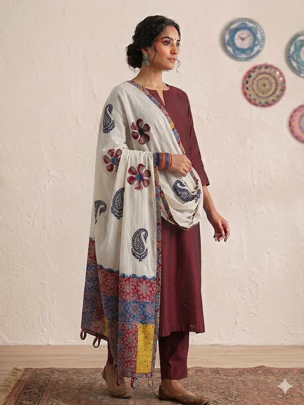 White_Cotton_Premium_Dupatta_For_Women