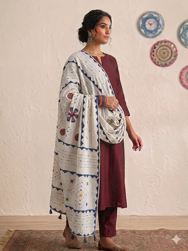 White_Cotton_Premium_Dupatta_For_Women