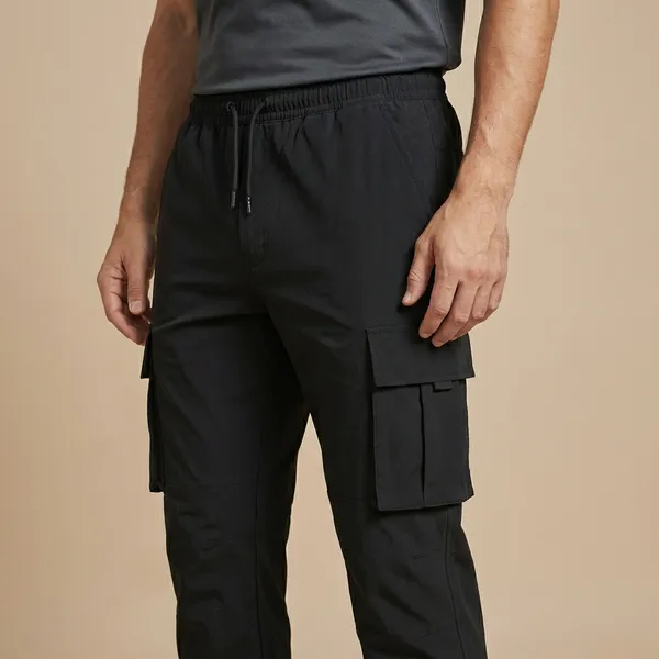 Black_Imp_Cotton_Twill_Cargo_Pants_For_Men