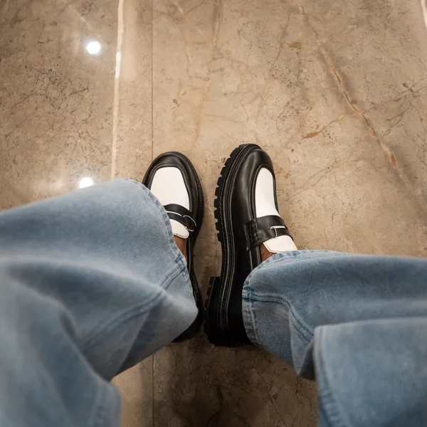 The_Showstopper_Loafers