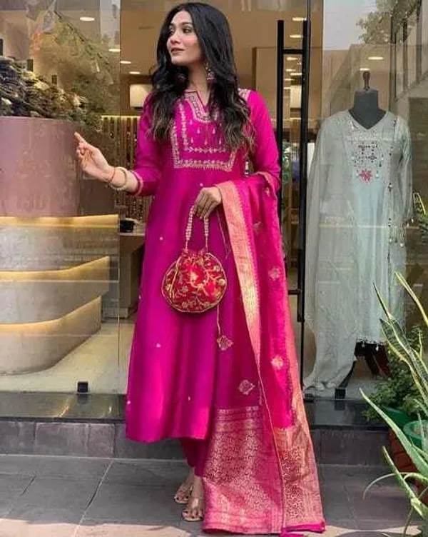 Pink_Viscose_Silk_Heavy_Embroidered_Straight_Kurta_With_Trouser_&_Banarasi_Jacquard_Dupatta_Set_For_Women