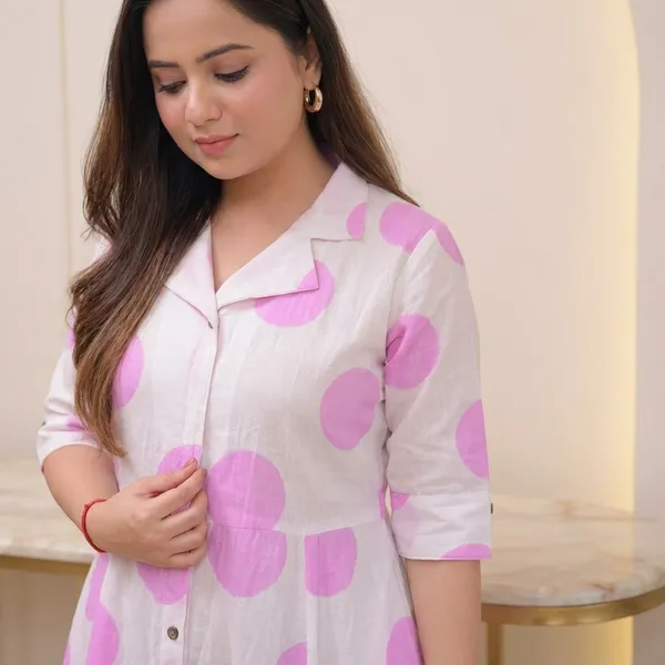 Pink_Cotton_Floral_Printed_3/4_Quarter_Sleeve_A-Linen_Printed_Kurti_For_Women