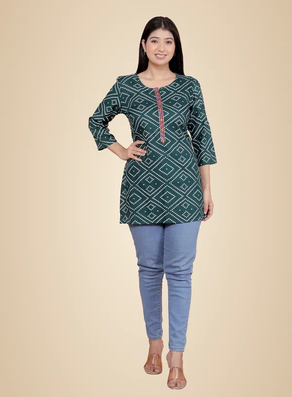 Green_Bandhej_Printed_Straight_3/4Th_Sleeves_Kurti_Perfect_For_Casual,_Formal,_And_Ethnic_Wear_For_Women