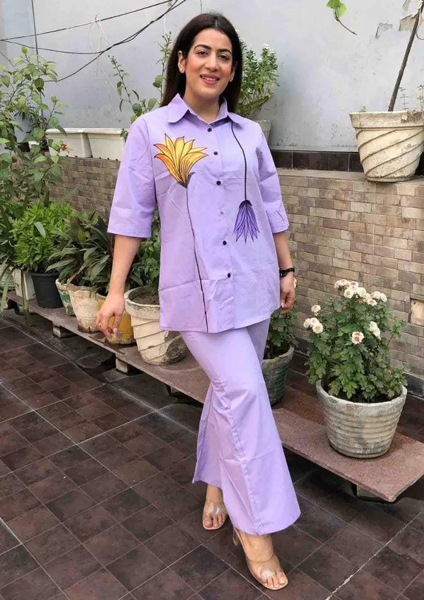 Purple_Cotton_Floral_Printed_Straight_Short_Shirt_Kurti_With_Pant_For_Women