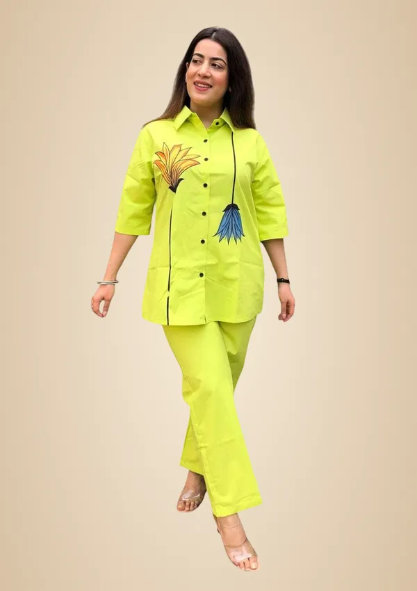 Yellow_Cotton_Floral_Printed_Straight_Short_Shirt_Kurti_With_Pant_For_Women