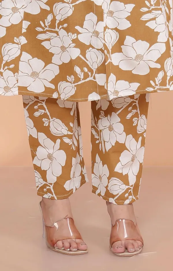 Brown_Cotton_Floral_Printed_Mandarin_Collar_A-Linen_Kurti_With_Pant_For_Women