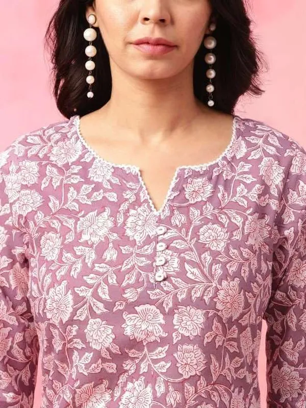 Purple_Rayon_Floral_Printed_Straight_Short_Kurti_Set_For_Women