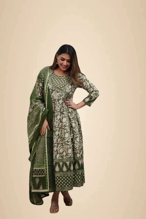 Green_Cotton_Floral_Printed_Anarkali_Kurti_With_Pant_And_Mulmul_Dupatta_Set_For_Women