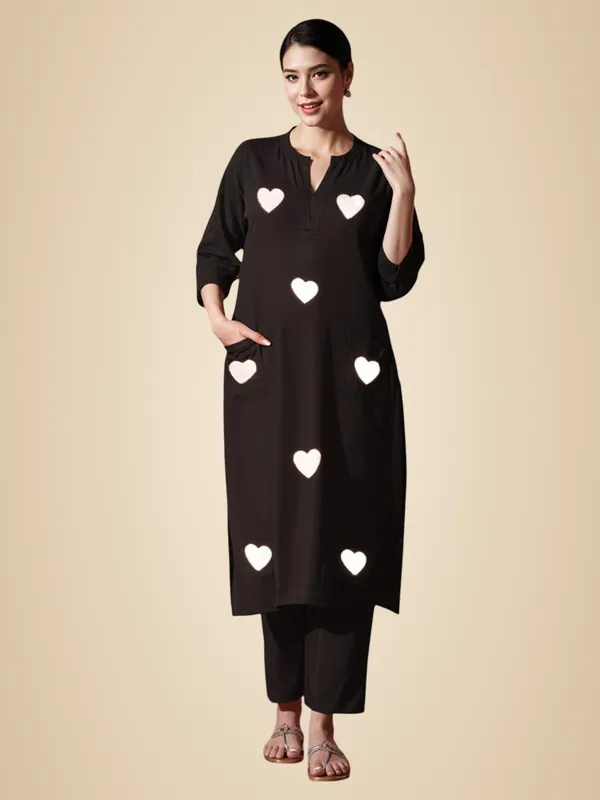 Black_Cotton_Embroidered_Straight_Kurti_With_Pant_Set_For_Women