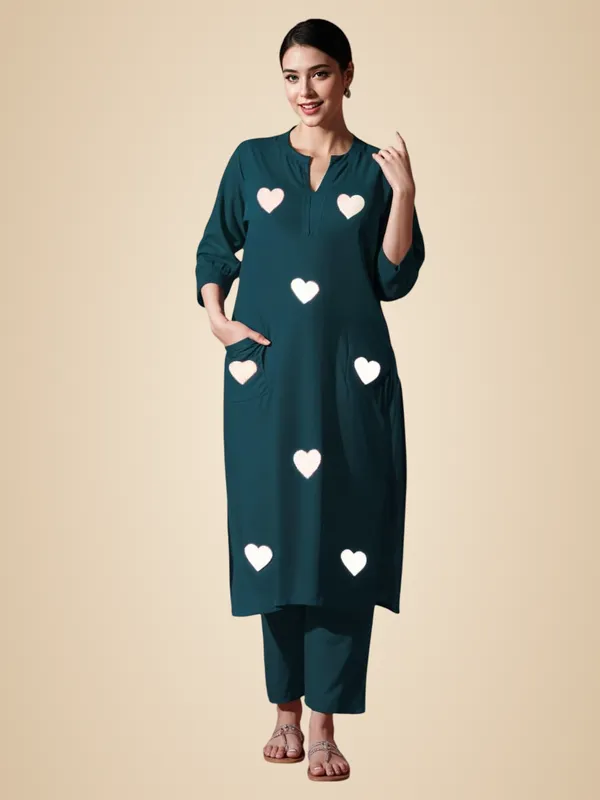 Green_Cotton_Embroidered_Straight_Kurti_With_Pant_Set_For_Women