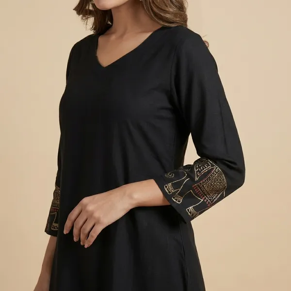 Black_Rayon_Embroidered_Straight_Kurti_With_Pant_Set_For_Women