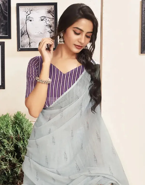 Ethnic_Pure_Soft_Cotton_Linen_Digital_Printed_Saree_with_Unstitched_Blouse_Piece_|_Bollywood_Style_Lightweight_Traditional_Wear_for_Women