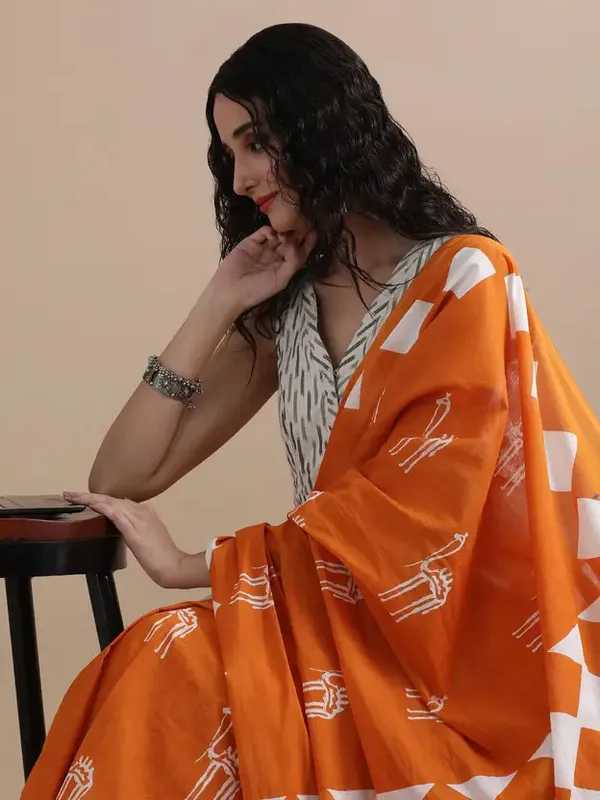 Ethnic_Pure_Soft_Chanderi_Cotton_Digital_Printed_Saree_with_Unstitched_Blouse_Piece_|_Bollywood_Style_Lightweight_Traditional_Wear_for_Women