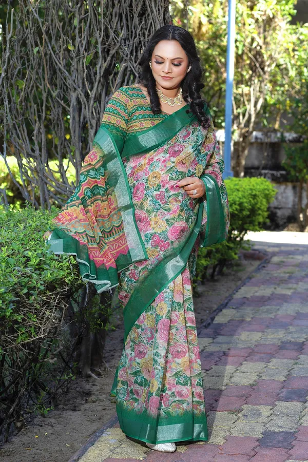 Ethnic_Pure_Soft_Cotton_Linen_Digital_Printed_Saree_with_Unstitched_Blouse_Piece_|_Bollywood_Style_Lightweight_Traditional_Wear_for_Women
