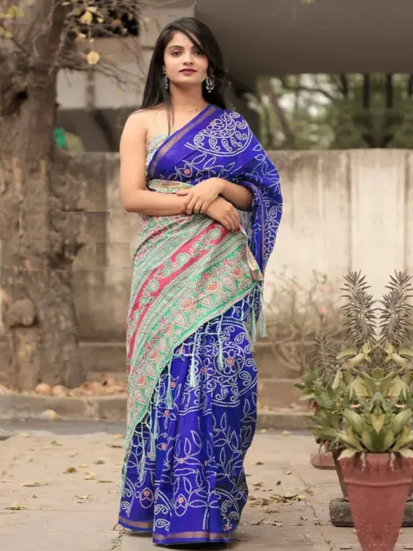 Ethnic_Pure_Soft_Cotton_Linen_Digital_Printed_Saree_with_Unstitched_Blouse_Piece_|_Bollywood_Style_Lightweight_Traditional_Wear_for_Women