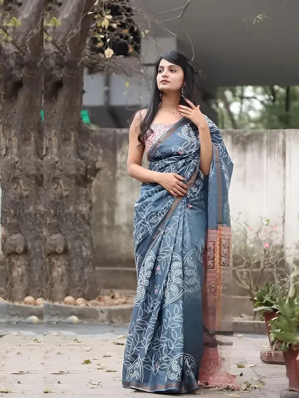 Ethnic_Pure_Soft_Cotton_Linen_Digital_Printed_Saree_with_Unstitched_Blouse_Piece_|_Bollywood_Style_Lightweight_Traditional_Wear_for_Women