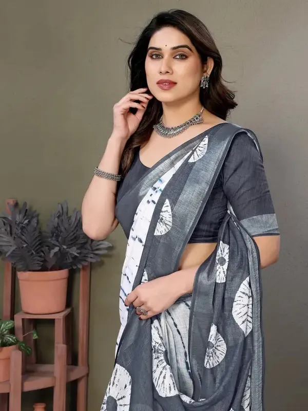Ethnic_Pure_Soft_Cotton_Linen_Digital_Printed_Saree_with_Unstitched_Blouse_Piece_|_Bollywood_Style_Lightweight_Traditional_Wear_for_Women