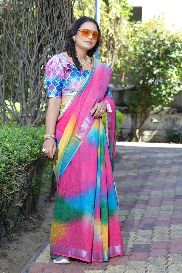 Ethnic_Pure_Soft_Cotton_Linen_Digital_Printed_Saree_with_Unstitched_Blouse_Piece_|_Bollywood_Style_Lightweight_Traditional_Wear_for_Women