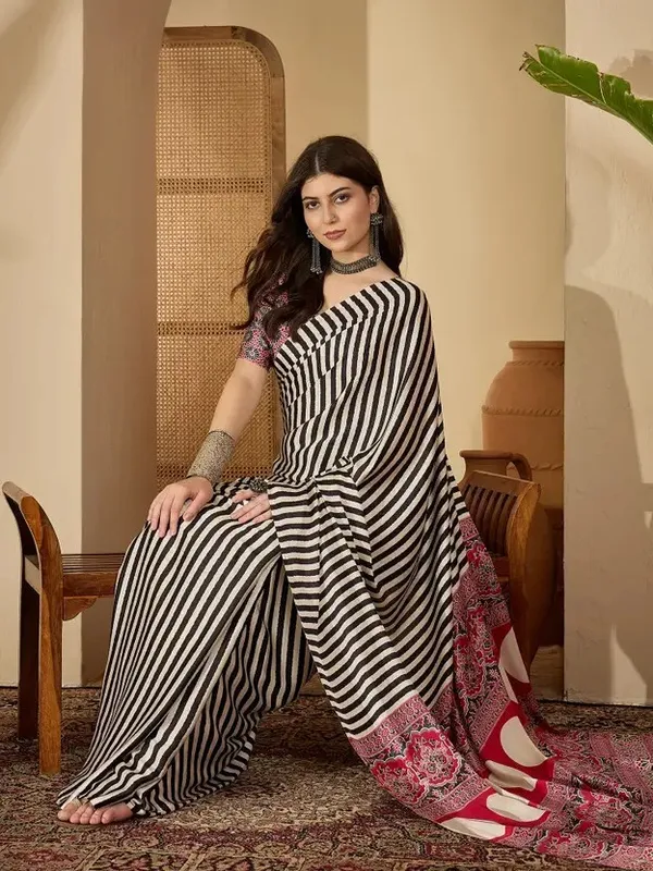 Ethnic_Pure_Soft_Chinon_Silk_Digital_Printed_Saree_with_Unstitched_Blouse_Piece_|_Bollywood_Style_Lightweight_Traditional_Wear_for_Women