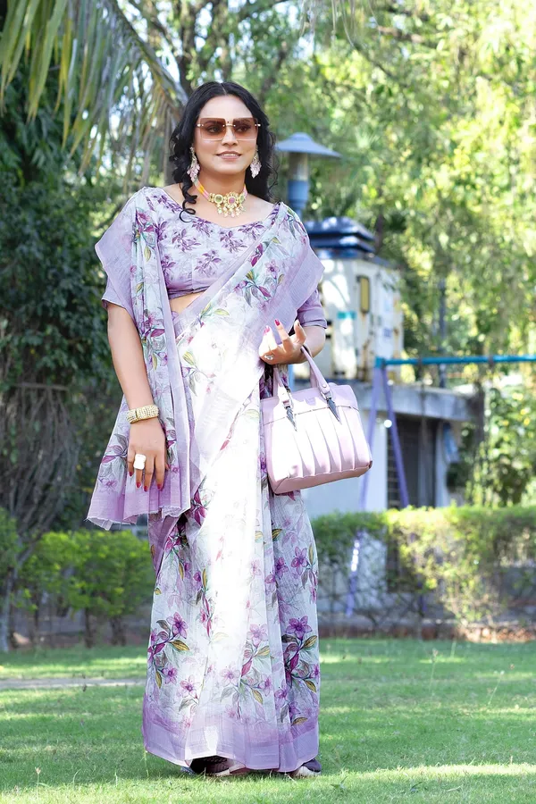 Ethnic_Pure_Soft_Cotton_Linen_Digital_Printed_Saree_with_Unstitched_Blouse_Piece_|_Bollywood_Style_Lightweight_Traditional_Wear_for_Women