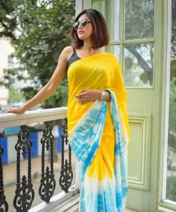 Ethnic_Pure_Soft_Cotton_Linen_Digital_Printed_Saree_with_Unstitched_Blouse_Piece_|_Bollywood_Style_Lightweight_Traditional_Wear_for_Women