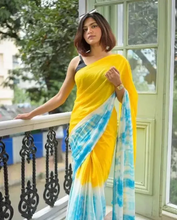 Ethnic_Pure_Soft_Cotton_Linen_Digital_Printed_Saree_with_Unstitched_Blouse_Piece_|_Bollywood_Style_Lightweight_Traditional_Wear_for_Women