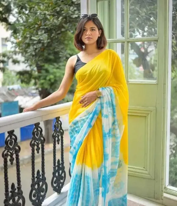 Ethnic_Pure_Soft_Cotton_Linen_Digital_Printed_Saree_with_Unstitched_Blouse_Piece_|_Bollywood_Style_Lightweight_Traditional_Wear_for_Women
